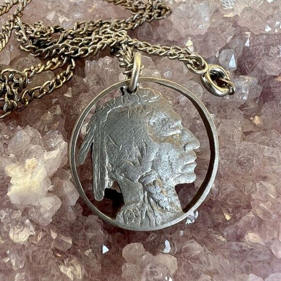 Vintage 1937 Buffalo Nickle Cut Out Native Chief Necklace Unisex - Picture 7 of 8